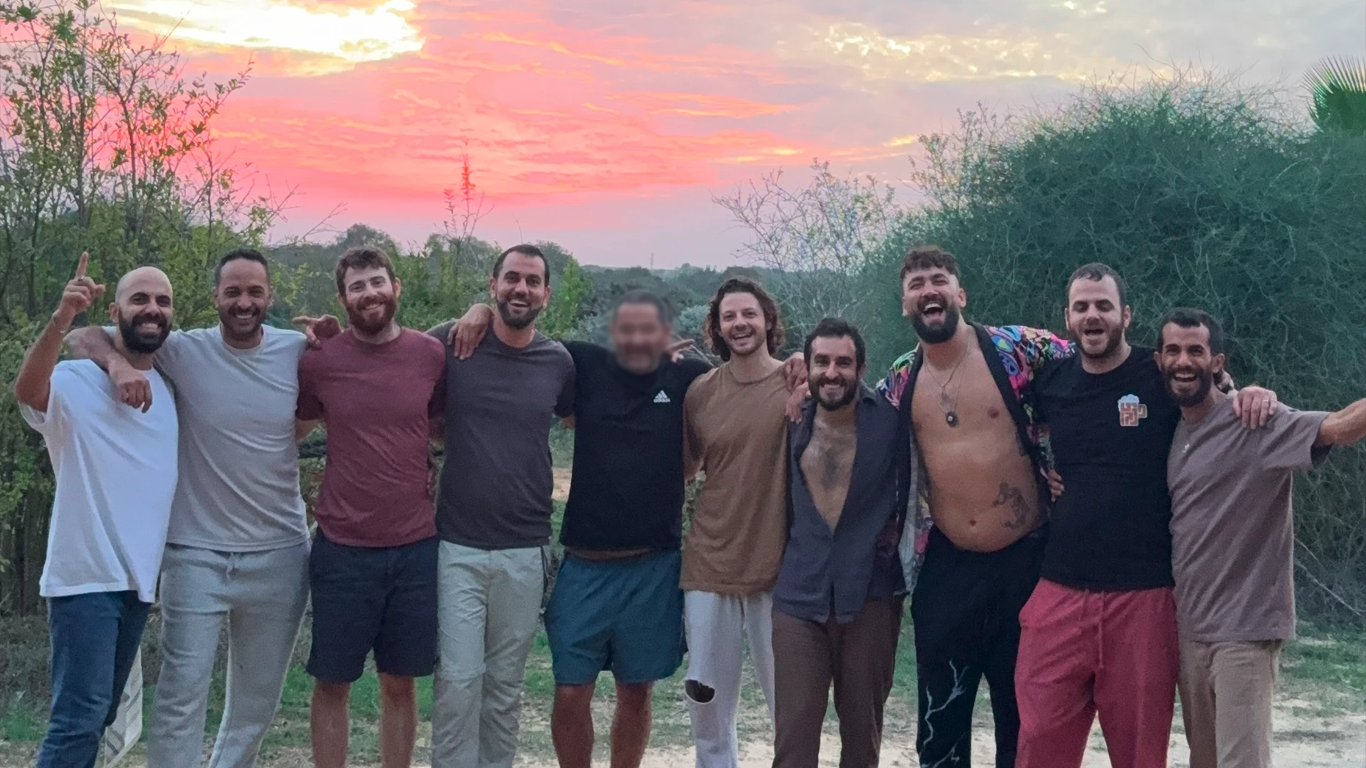 גבר-רגש